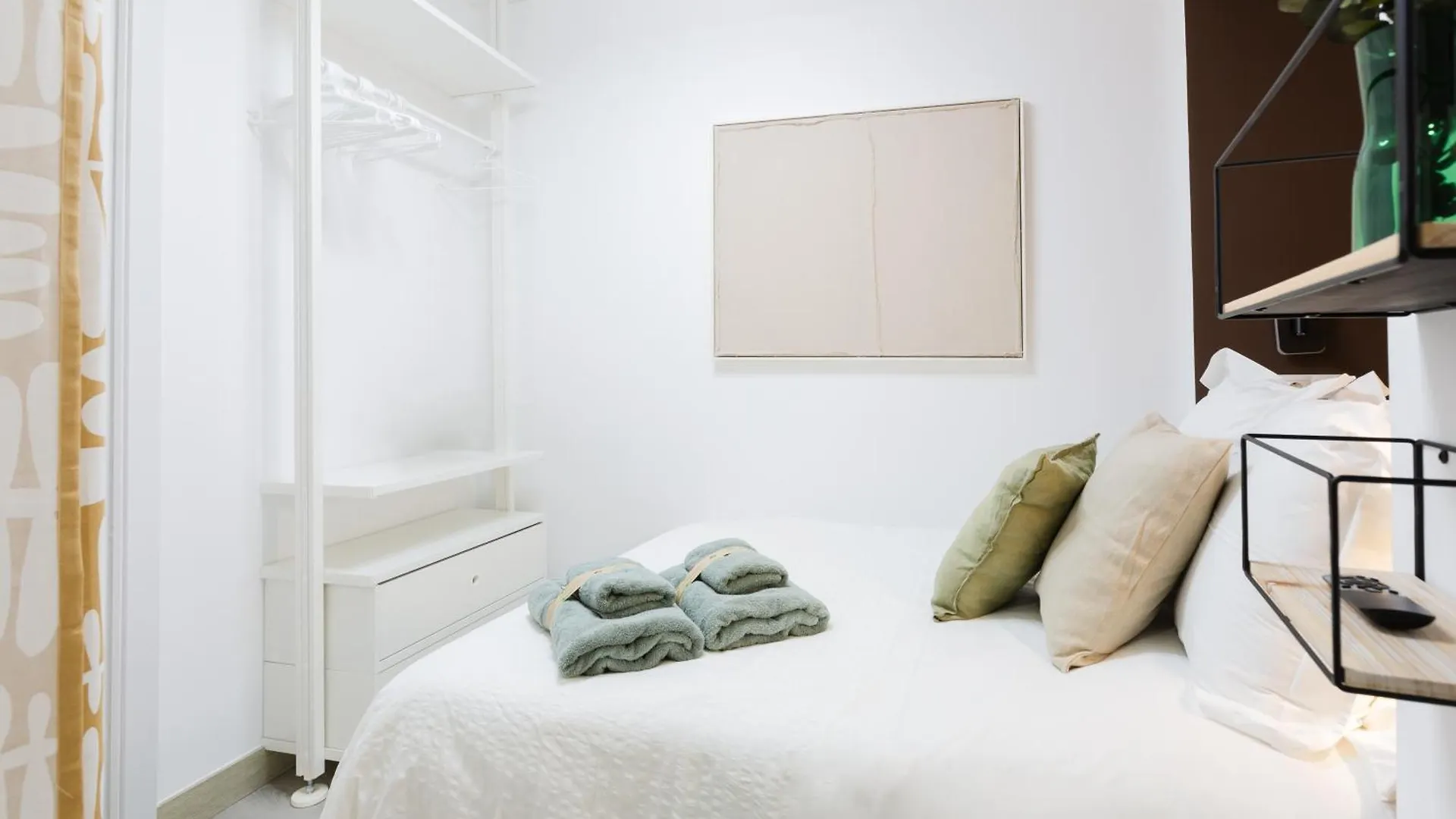 Rincon De Ollerias - Central Apartment With Parking Malaga