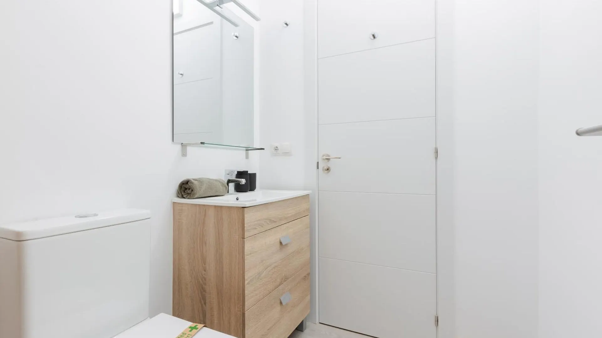 Rincon De Ollerias - Central Apartment With Parking Málaga